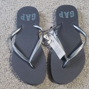 Flip flops